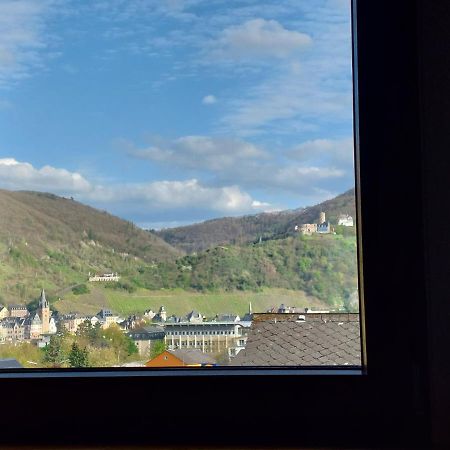 Dachgeschosswohnung Mit Burgblick In Kues Bernkastel-Kues Ngoại thất bức ảnh