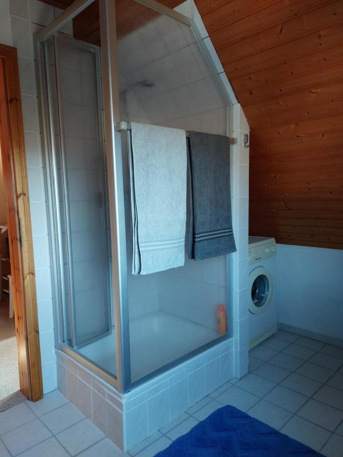 Dachgeschosswohnung Mit Burgblick In Kues Bernkastel-Kues Ngoại thất bức ảnh